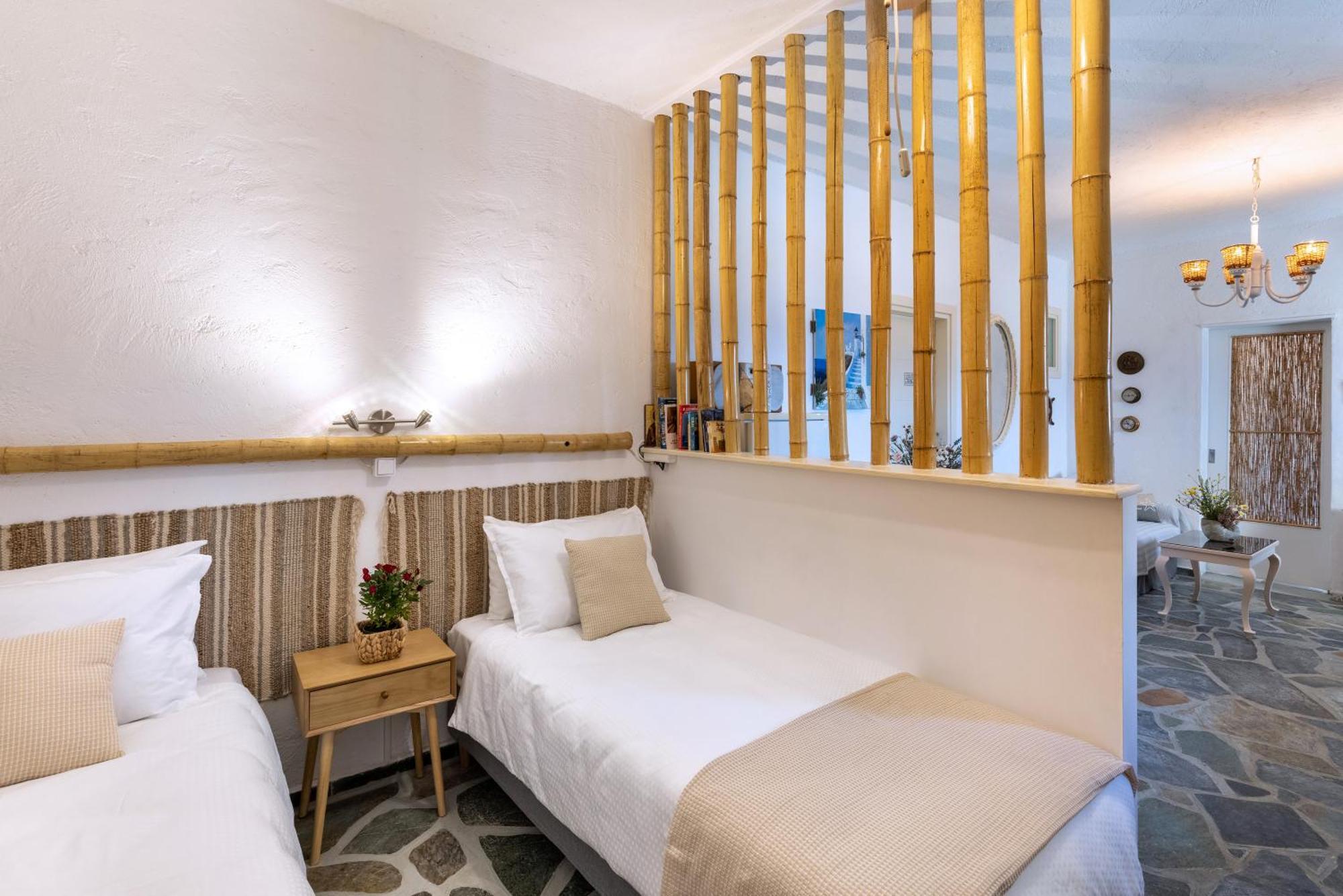 Aegean View - Seaside Apartment In Syros 阿佐里姆诺斯 外观 照片