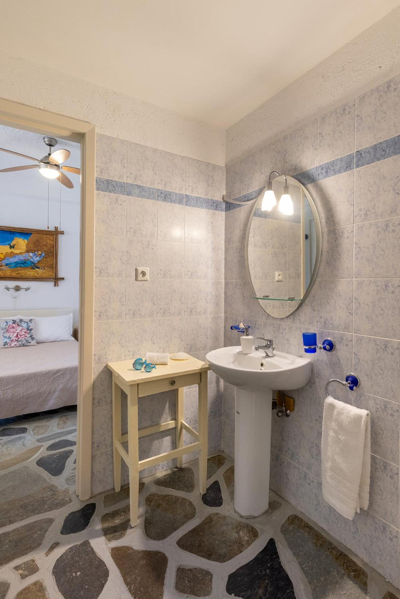 Aegean View - Seaside Apartment In Syros 阿佐里姆诺斯 外观 照片