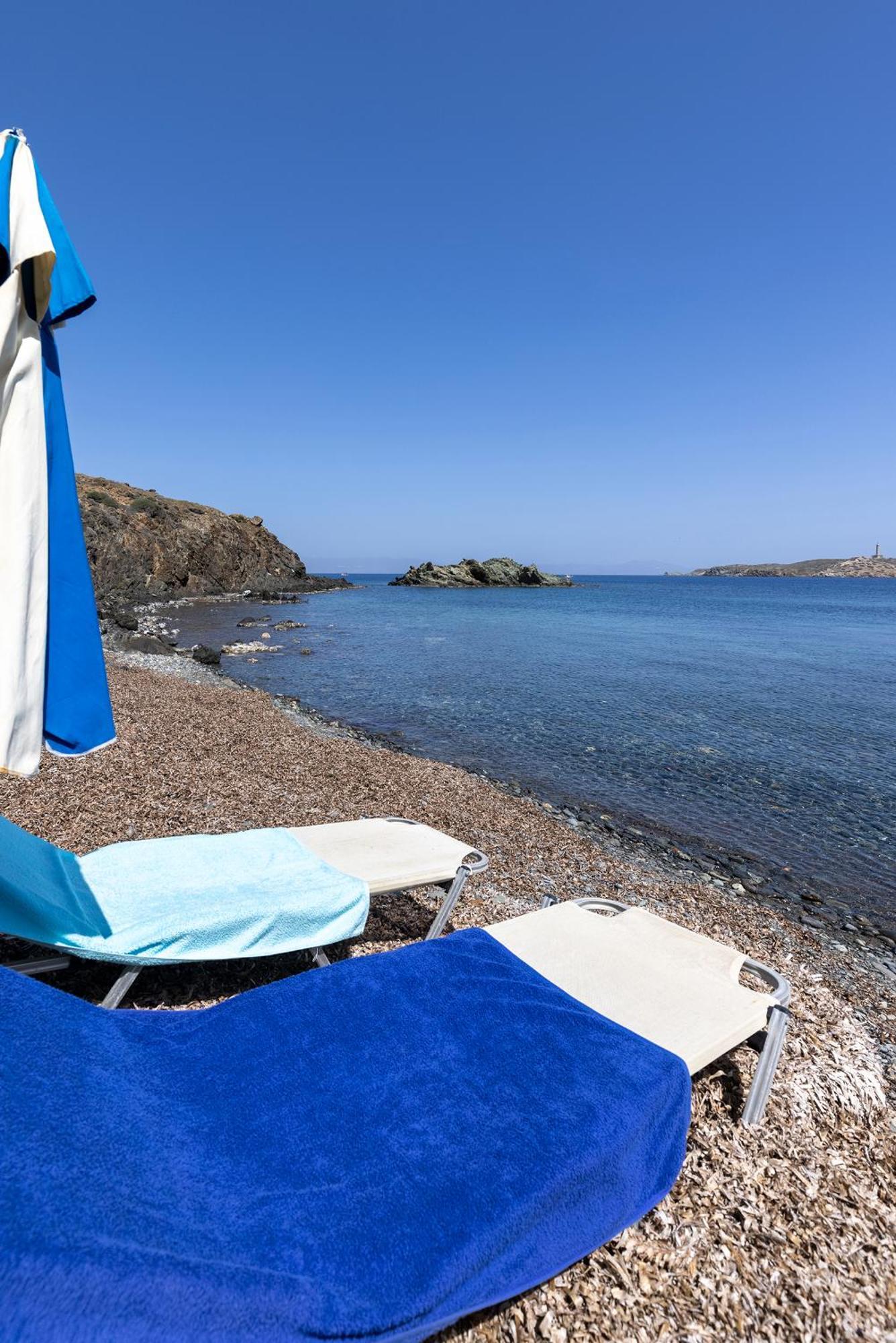 Aegean View - Seaside Apartment In Syros 阿佐里姆诺斯 外观 照片
