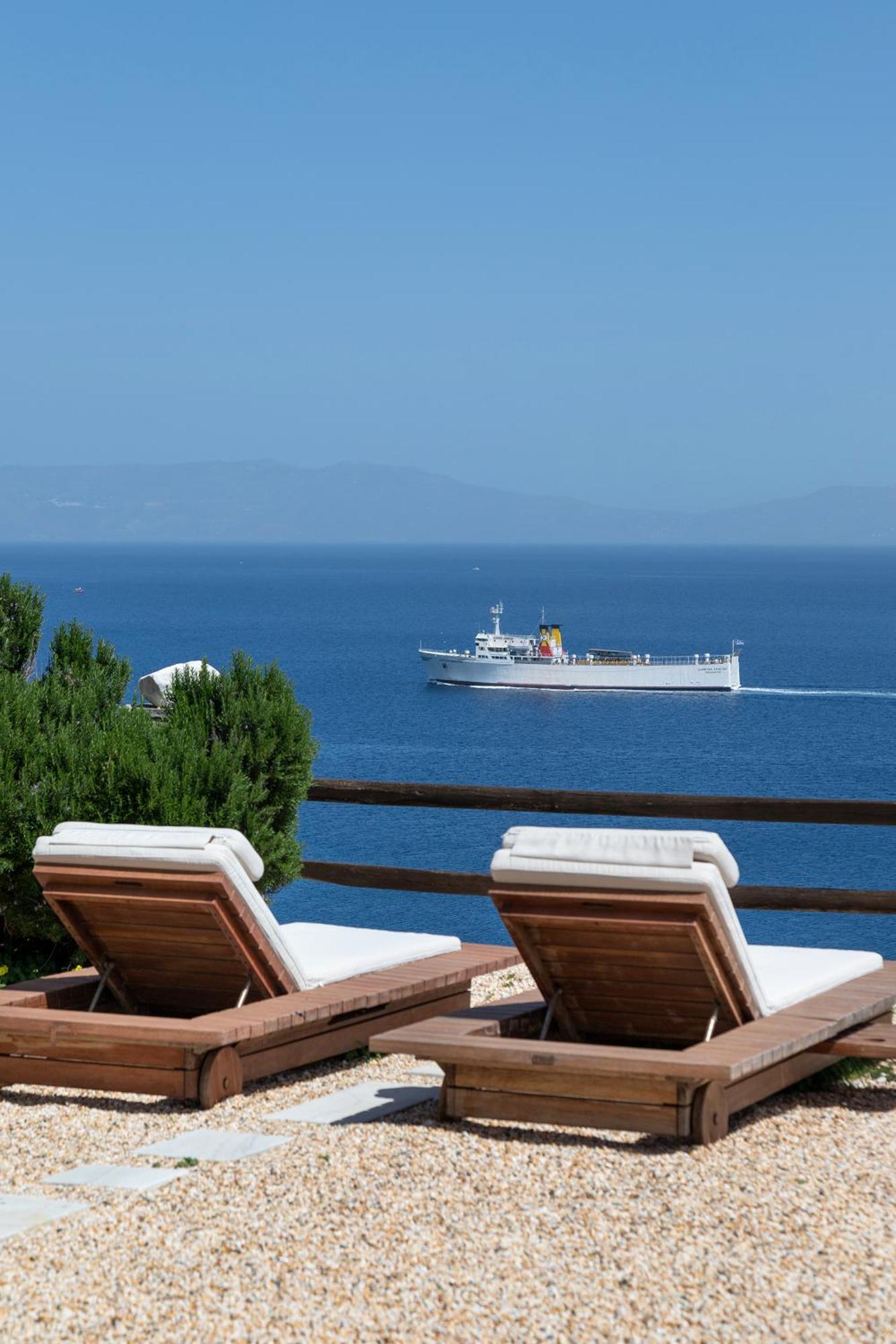Aegean View - Seaside Apartment In Syros 阿佐里姆诺斯 外观 照片
