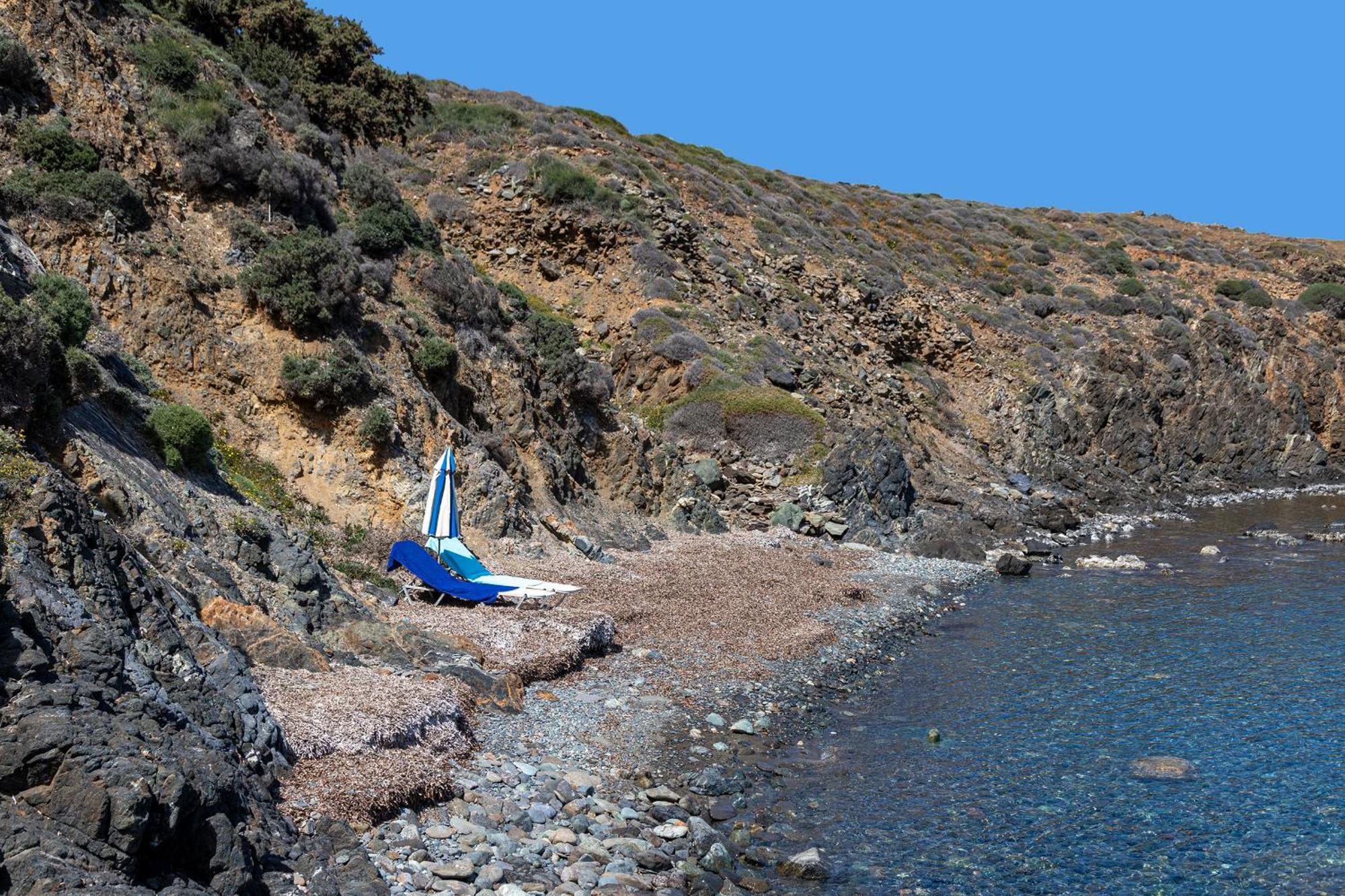 Aegean View - Seaside Apartment In Syros 阿佐里姆诺斯 外观 照片